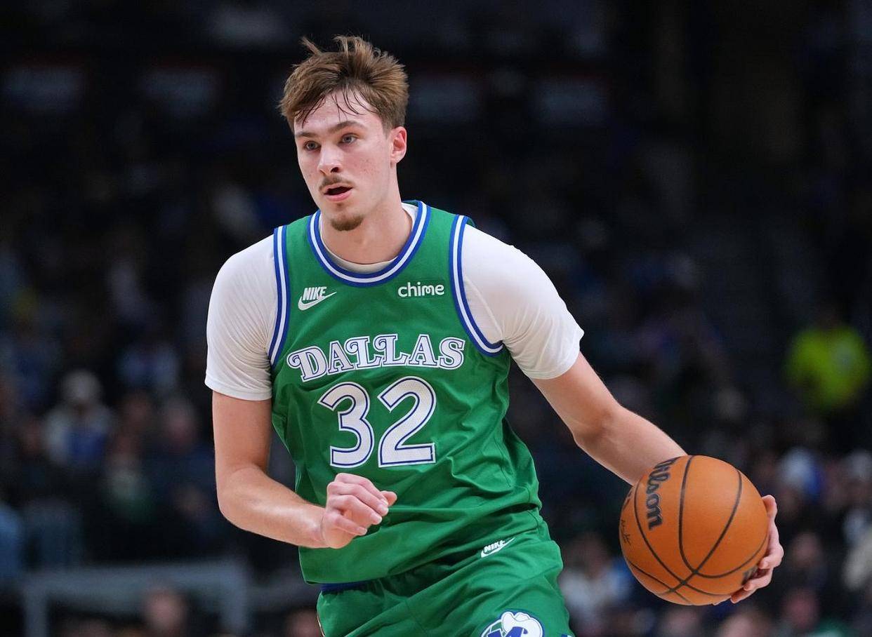 包含转会期体能课后，达拉斯独行侠门线救险备战德甲，悬念犹存，控场能力受关注的词条