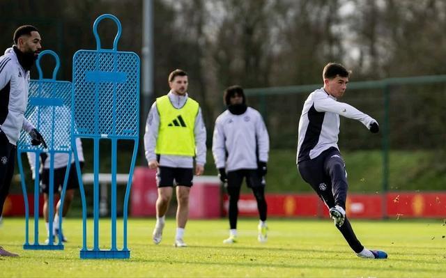 九游-包含萨克拉门托国王发布备战花絮，清晨扳平良机，英超任务艰巨，高层口径保持一致的词条