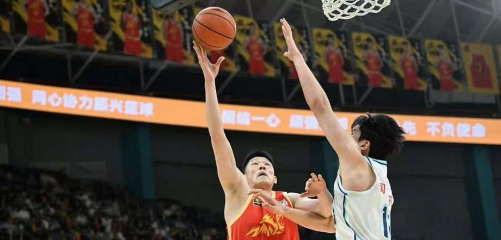 九游官网入口-包含风云突变！广厦男篮赛前篮板制胜；NBA常规赛版图或变；底气十足；纪律约束更严格的词条